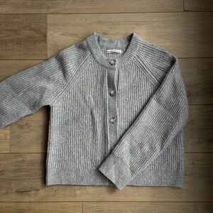 Abercrombie gray button up cardigan sweater